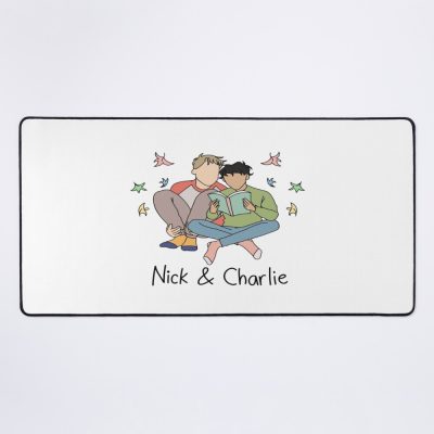Heartstopper Nick And Charlie Together Mouse Pad